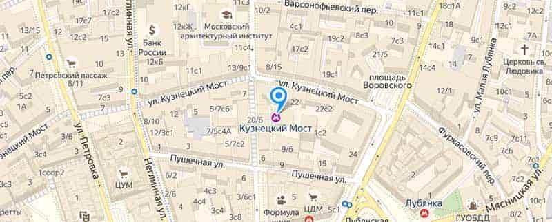 Метро Кузнецкий мост.