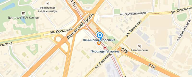 Метро Ленинский проспект.