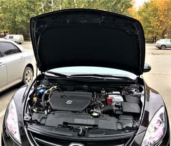 передняя крышка авто