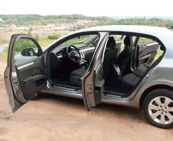 Открыть двери Skoda Superb